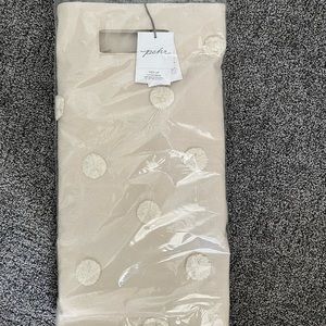 New in bag Pehr Pom Hamper